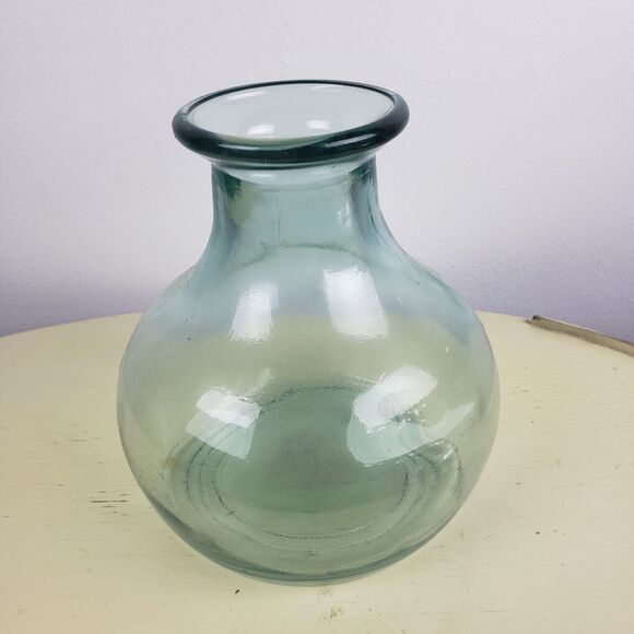 Round Clear Green Blue Glass Balloon Decor Handmade Vase 8” Tall By 8” Wide - Picture 4 of 6